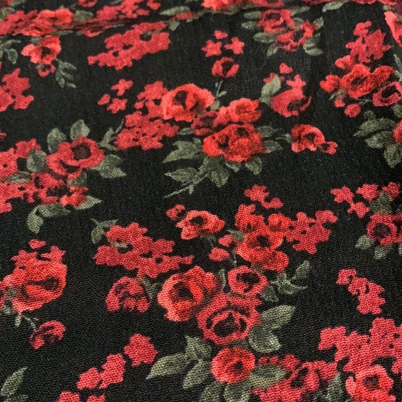 Torrid Floral Print Long Sleeve Blouse - Picture 5 of 7